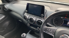 Nissan Juke 1.0 DiG-T 114 N-Connecta 5dr Petrol Hatchback